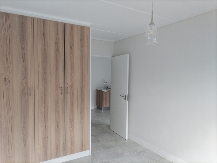 To Let 1 Bedroom Property for Rent in Admirals Park Western Cape